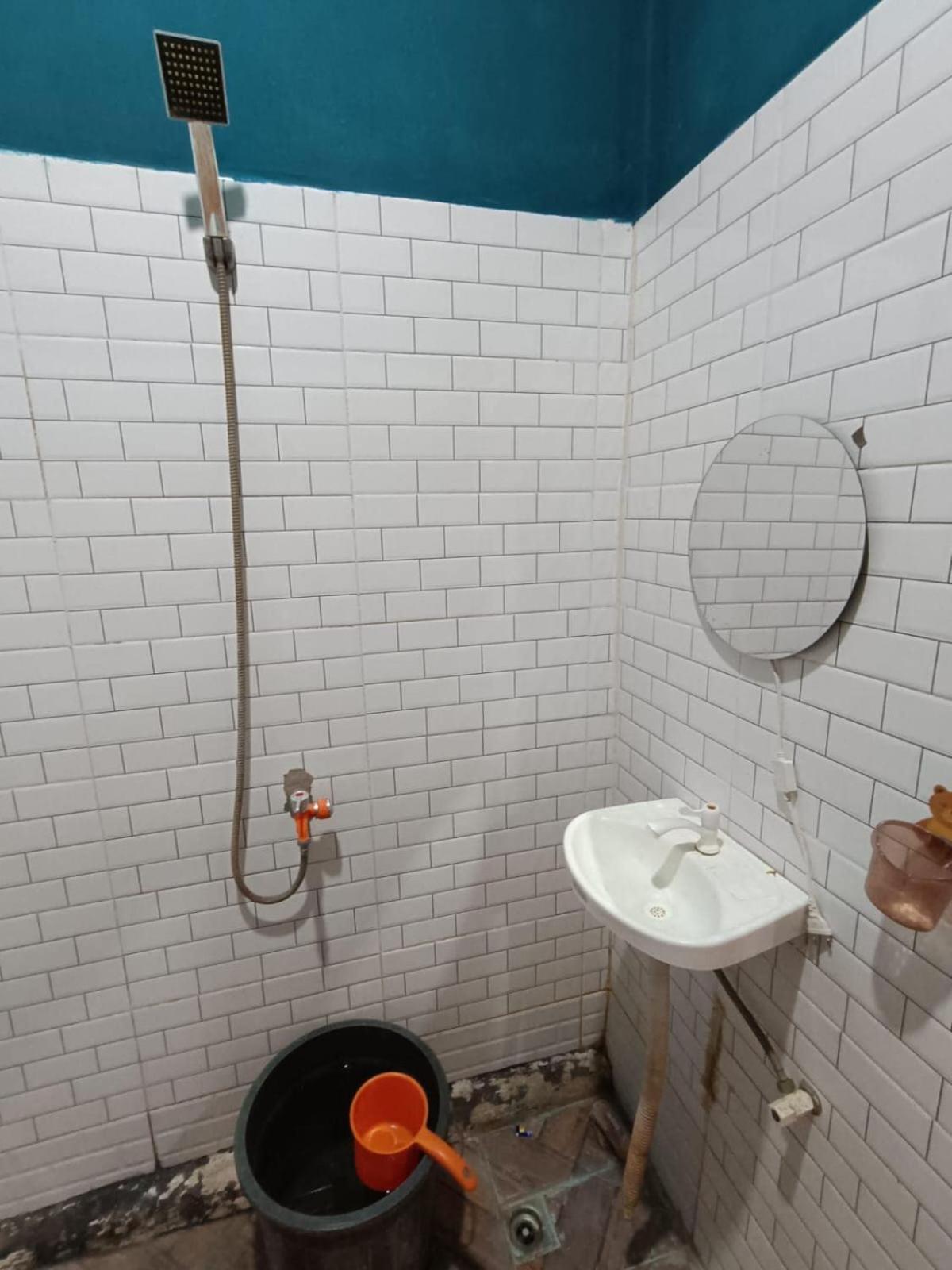Oyo Life 92977 Neba Kost Aesthetic Hotel Peladen Ngoại thất bức ảnh